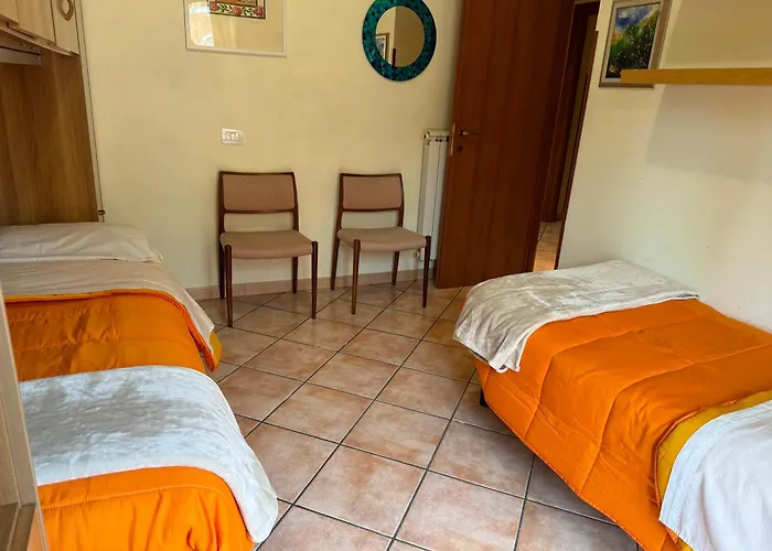 Apartment Silent House Tor Vergata Rom